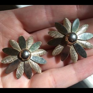 💞Bundle💞 Vintage Clip On Earrings